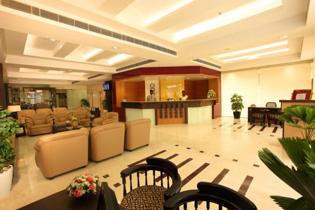 Hotel Airlink Castle Nedumbassery Eksteriør billede