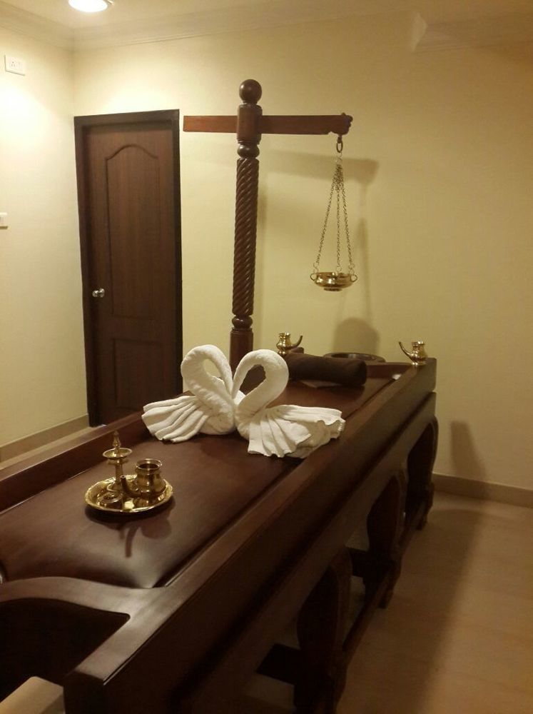 Hotel Airlink Castle Nedumbassery Eksteriør billede